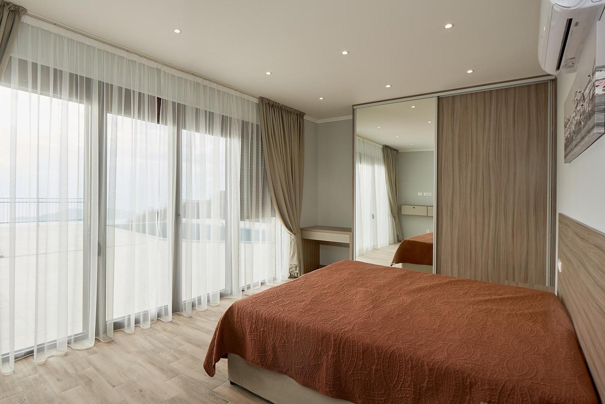 Sunbreeze Delux Vilas بودفا المظهر الخارجي الصورة
