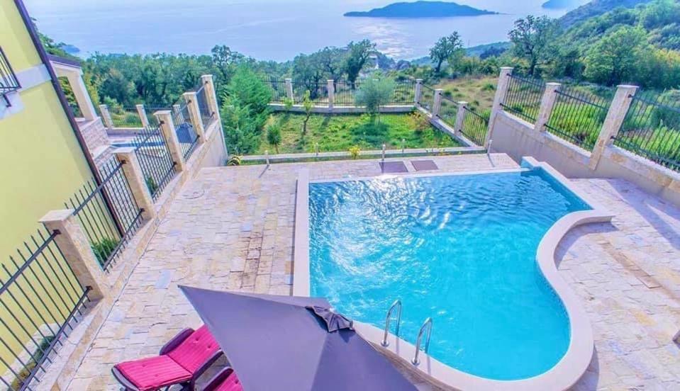 Sunbreeze Delux Vilas بودفا المظهر الخارجي الصورة